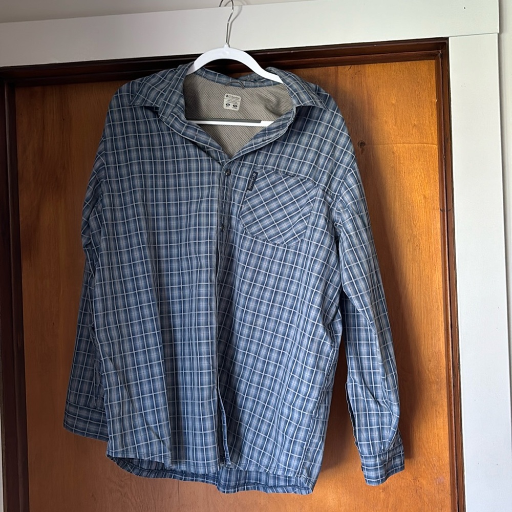 Columbia Sport Button Shirt🎣